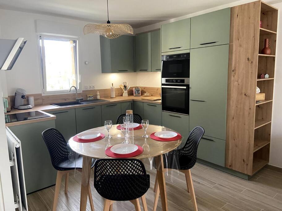 Cancoon - Location Appartement De Vacances Канкаль Екстер'єр фото